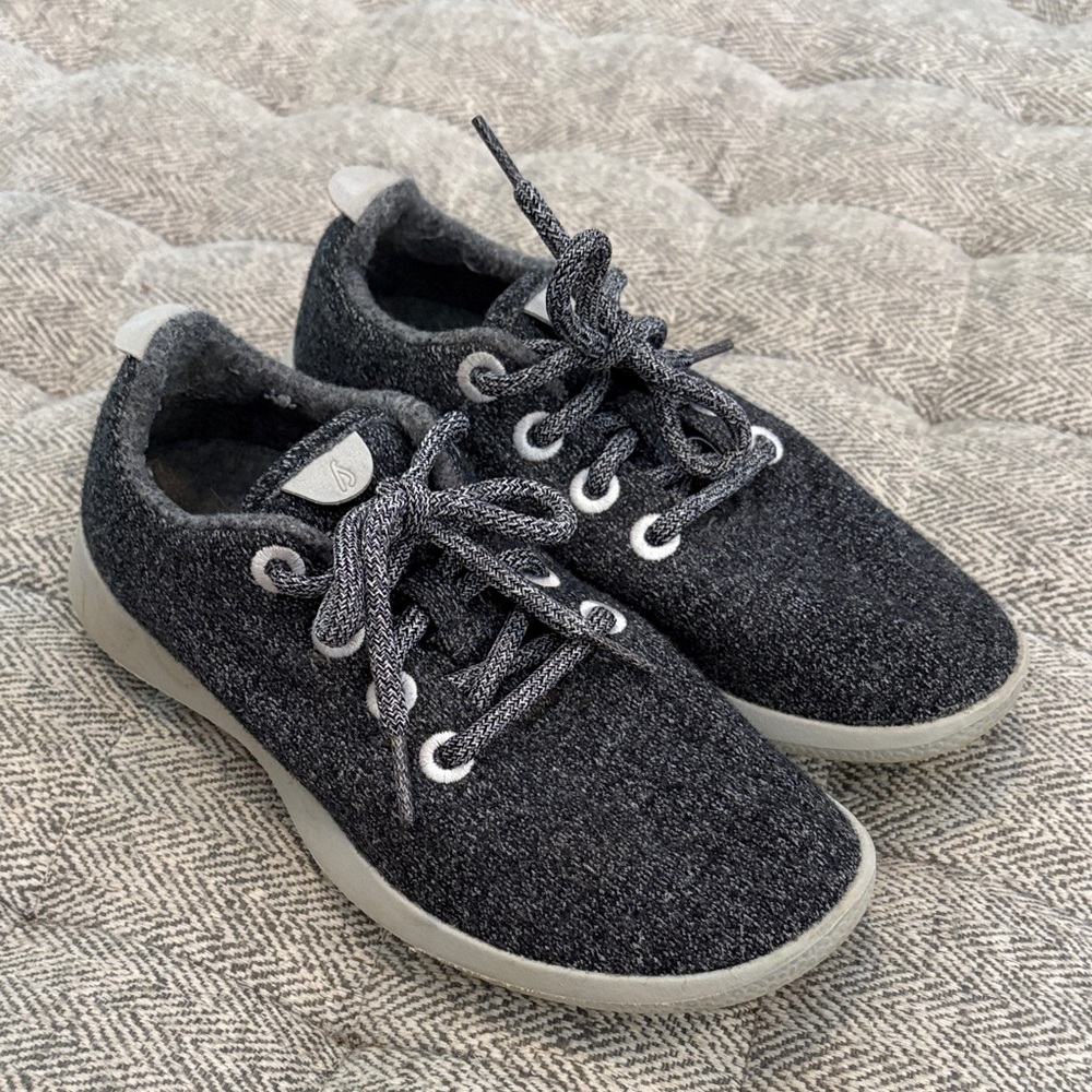 allbirds gray running shoes size 6
